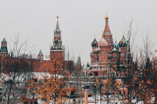 Planifier une aventure inoubliable en Russie: itinéraires, conseils et attractions